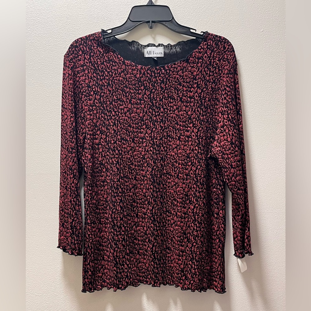 ALL HOURS Sparkly Chic Glam Boutique Long Sleeve Pull Over Top,  Sz M, Red/Black